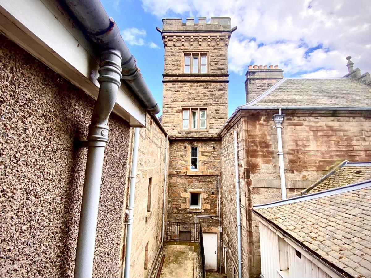 Grampian Serviced Apartments - Treetops Apartment - Lesmurdie House Elgin Exterior photo